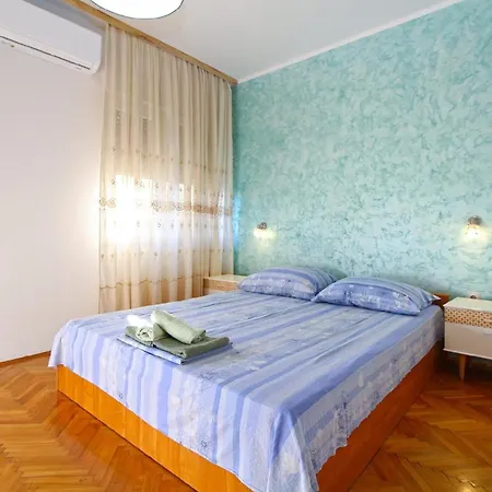 Fuer 8 Personen Ca 130 Qm In Pula, Istrien Istrische Riviera Pula