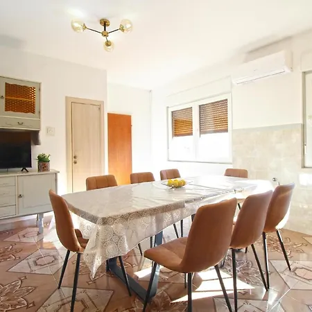 Fuer 8 Personen Ca 130 Qm In Pula, Istrien Istrische Riviera Lägenhet *
